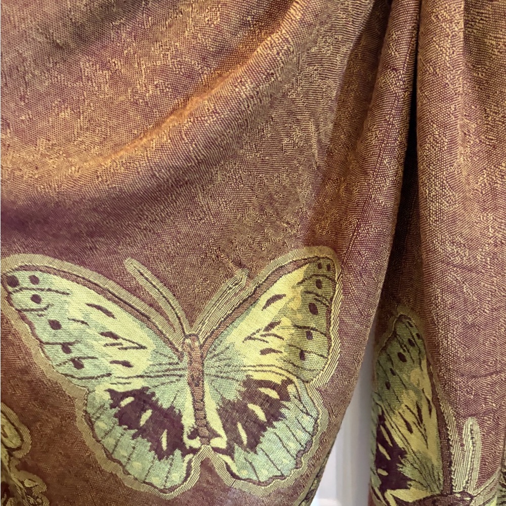 🦋Reversible Butterfly Silk-Blend Pashmina Wrap in Olive & Chocolate🦋Scarf - Picture 8 of 14